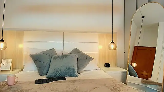 alehia cute online show from December 1, 11:51 pm