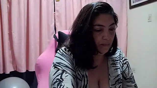 lina maria99 online show from May 26, 10:47 am