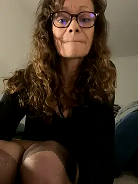 Chris06d22xh online show from November 1, 8:57 pm