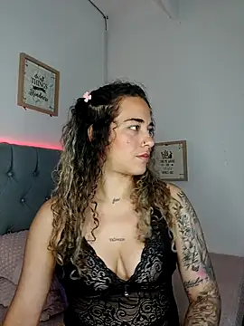 Miss-Melina online show from October 26, 9:32 pm