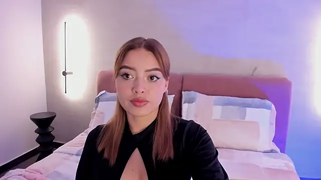 Snapshot of ArianaSilva_ chatting on October 16, 2:09 pm ArianaSilva online show from October 16, 2:09 pm