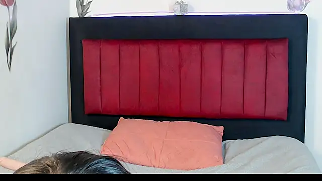 angelyxs online show from November 25, 9:04 pm