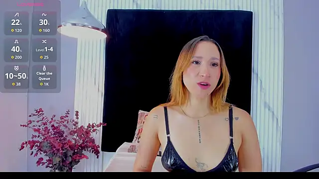 MONIK FOX CR online show from October 14, 8:11 pm