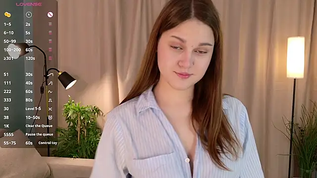 lisabaus online show from October 20, 7:33 am