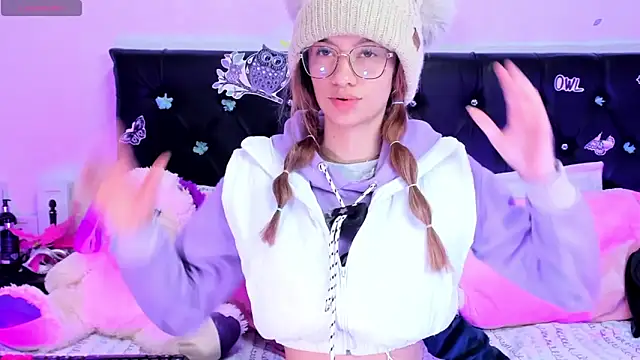 Sofiia cute  online show from May 1, 3:54 am