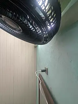 agathahoty online show from November 2, 5:16 pm