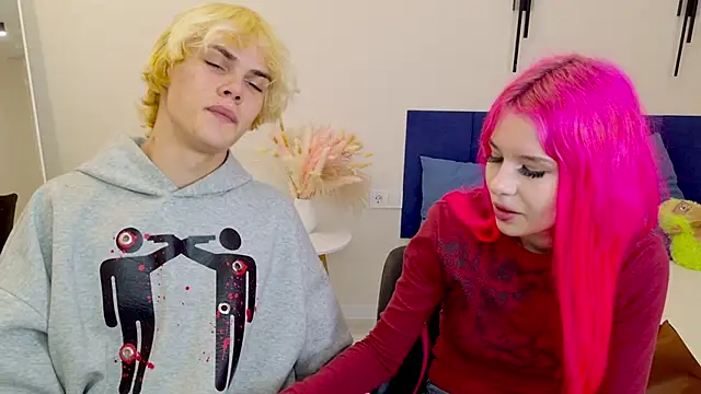 Bonnie And C1yde online show from October 5, 5:18 pm