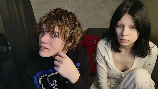 Bonnie And C1yde online show from March 7, 5:14 am