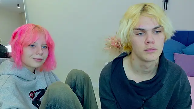 Bonnie And C1yde online show from October 15, 5:48 pm