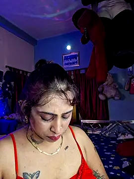 Love Beauty01 online show from July 6, 6:43 pm