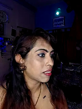 Love Beauty01 online show from July 19, 7:16 pm