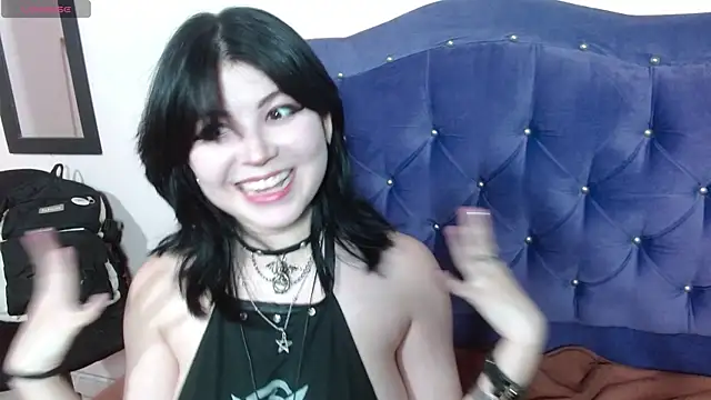Snapshot of Ginebra_Sensual chatting on September 15, 12:24 pm Ginebra Sensual online show from September 15, 12:24 pm