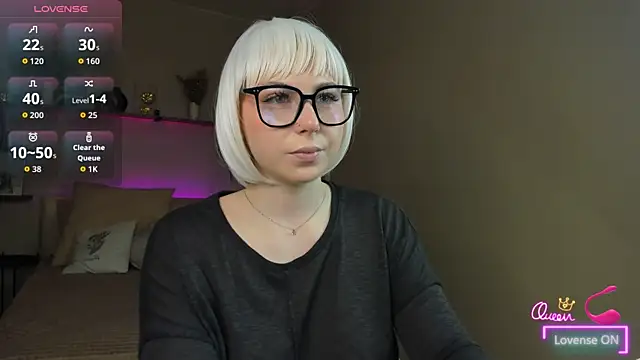 EvaCrosby online show from July 23, 3:42 pm