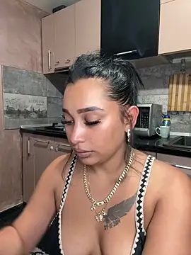 JaneetDeea online show from October 20, 9:40 pm