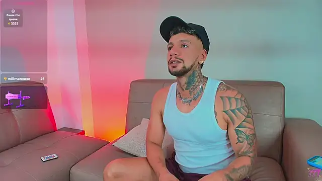 Valentiinoss online show from July 22, 9:49 pm