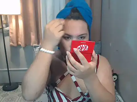 TSbrianaHugeCock online show from June 28, 12:23 pm