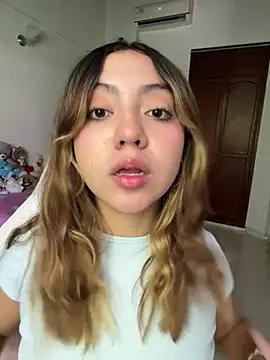 Bonni lohan online show from July 28, 4:39 pm