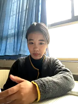 luluya1314 online show from November 10, 5:24 am