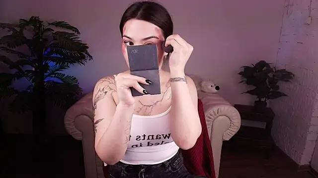 Dark Moni online show from March 13, 2:35 am