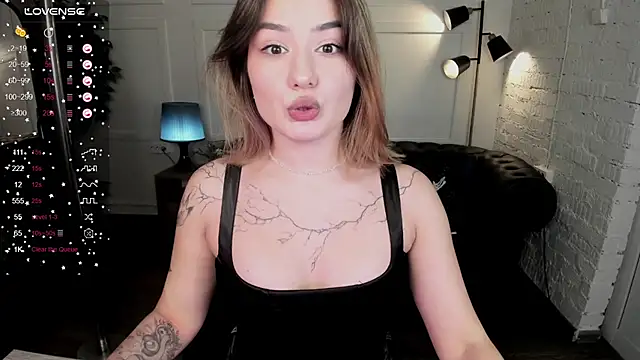 Dark Moni online show from November 7, 8:53 am