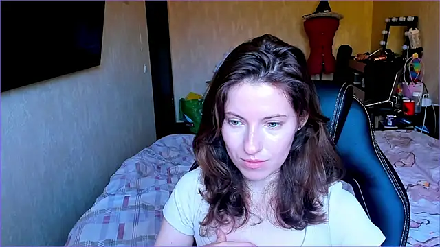 Agata in Wonderland online show from October 3, 8:52 am