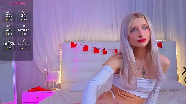 Monica Leen online show from February 15, 6:49 am