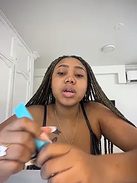 AngelaRoberts online show from March 1, 6:07 pm