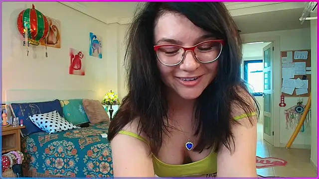 SugarSpice22 online show from May 28, 5:22 pm