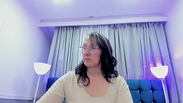 Oriana Jhonson online show from July 16, 12:48 am