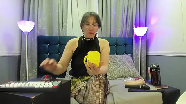 Oriana Jhonson online show from June 18, 12:56 am