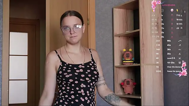 Violetwin online show from July 15, 12:54 pm