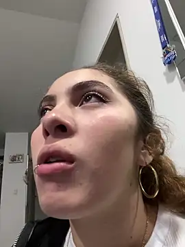 Samantha 2190 online show from December 19, 5:32 am