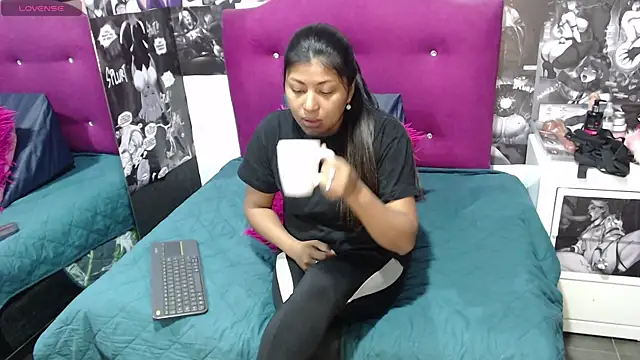 canela a73 online show from September 27, 12:34 pm