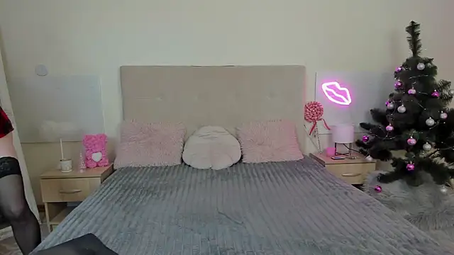 LexyFuun online show from December 19, 2:53 pm