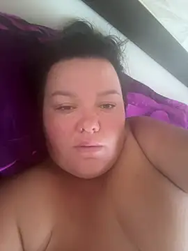 SunnyLeila2101 online show from August 2, 4:48 am