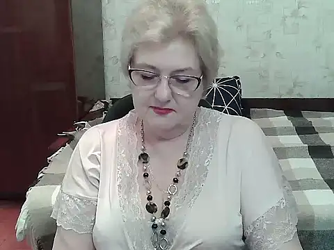 Renata62011 online show from July 9, 12:40 pm