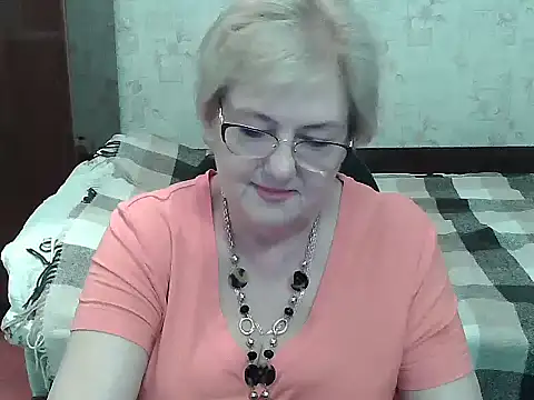 Renata62011 online show from July 6, 3:14 pm