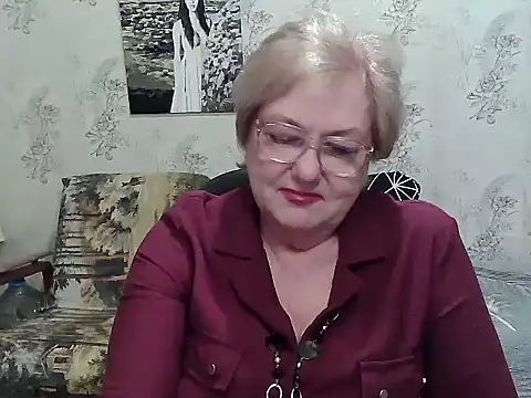 Renata62011 online show from April 30, 5:40 pm