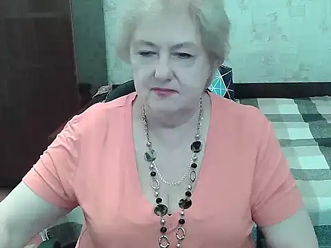 Renata62011 online show from July 18, 3:36 pm