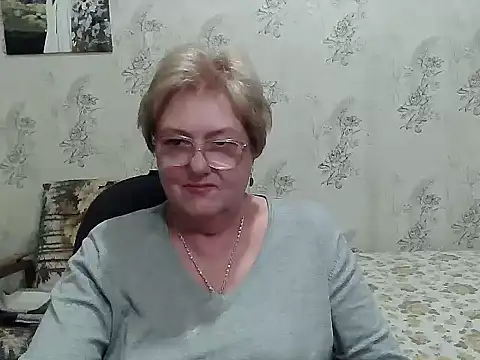 Renata62011 online show from September 21, 5:00 pm