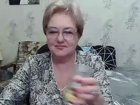 Renata62011 online show from February 27, 5:13 pm