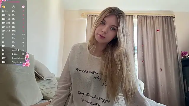 FruityXo online show from June 21, 12:53 pm