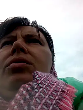 Romashka33011 online show from June 8, 8:15 am