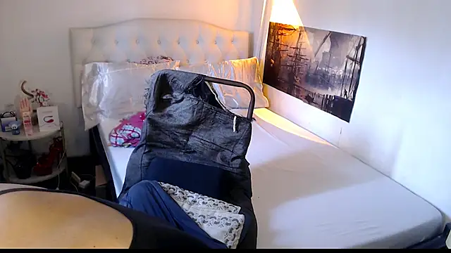 NinaDOM4CUM online show from June 23, 3:26 am