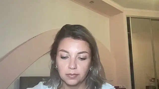 Snapshot of Beautysoul_ chatting on September 17, 3:54 pm Beautysoul  online show from September 17, 3:54 pm