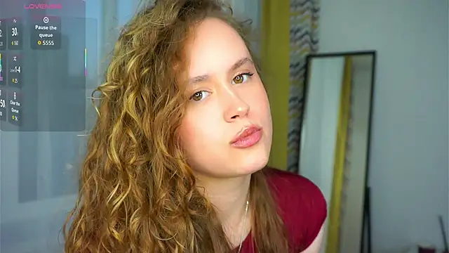 Snapshot of SusannaScholler chatting on September 8, 4:50 pm SusannaScholler online show from September 8, 4:50 pm