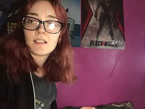 Snapshot of ivysplayhouse chatting on October 13, 2:42 pm ivysplayhouse online show from October 13, 2:42 pm