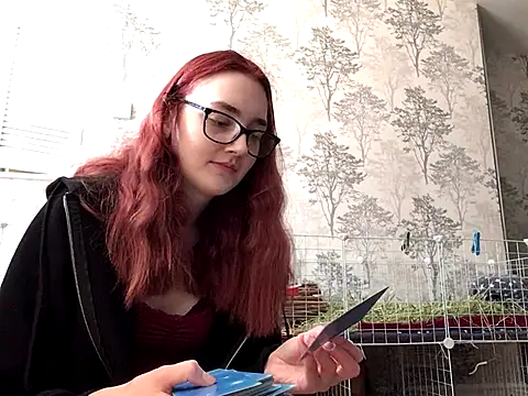 Snapshot of ivysplayhouse chatting on September 23, 12:25 pm ivysplayhouse online show from September 23, 12:25 pm