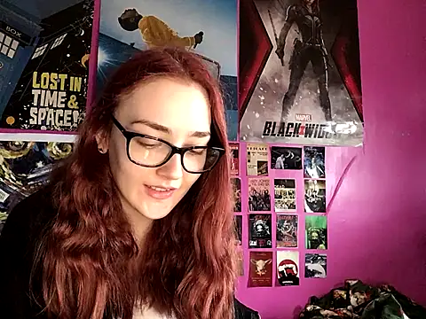 Snapshot of ivysplayhouse chatting on October 4, 11:16 am ivysplayhouse online show from October 4, 11:16 am