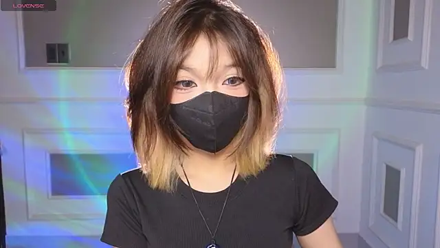      Panda      online show from May 3, 7:17 pm